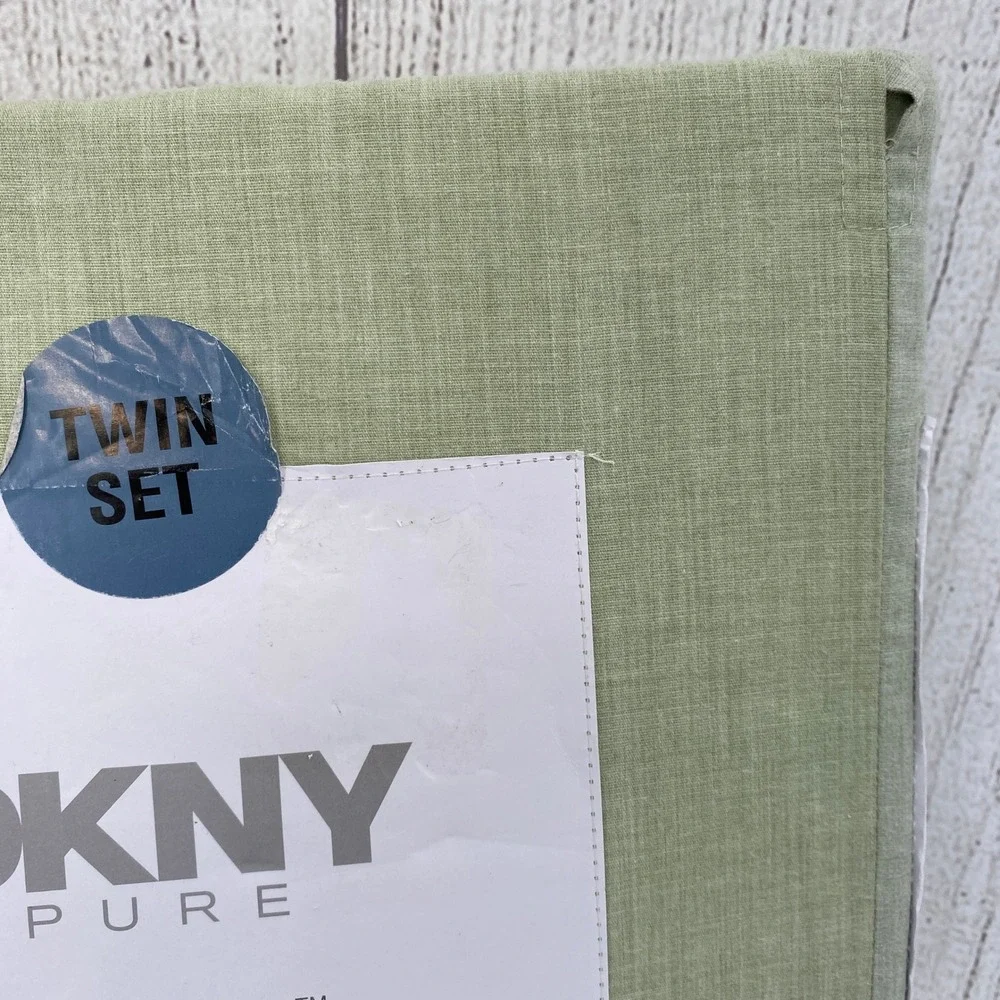 Dkny pure eco
